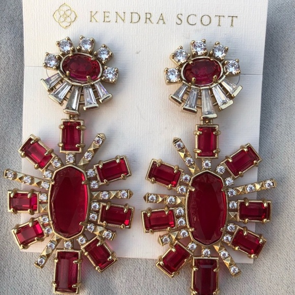 Kendra Scott Jewelry - NWT Kendra Scott Glenda Statement Earrings